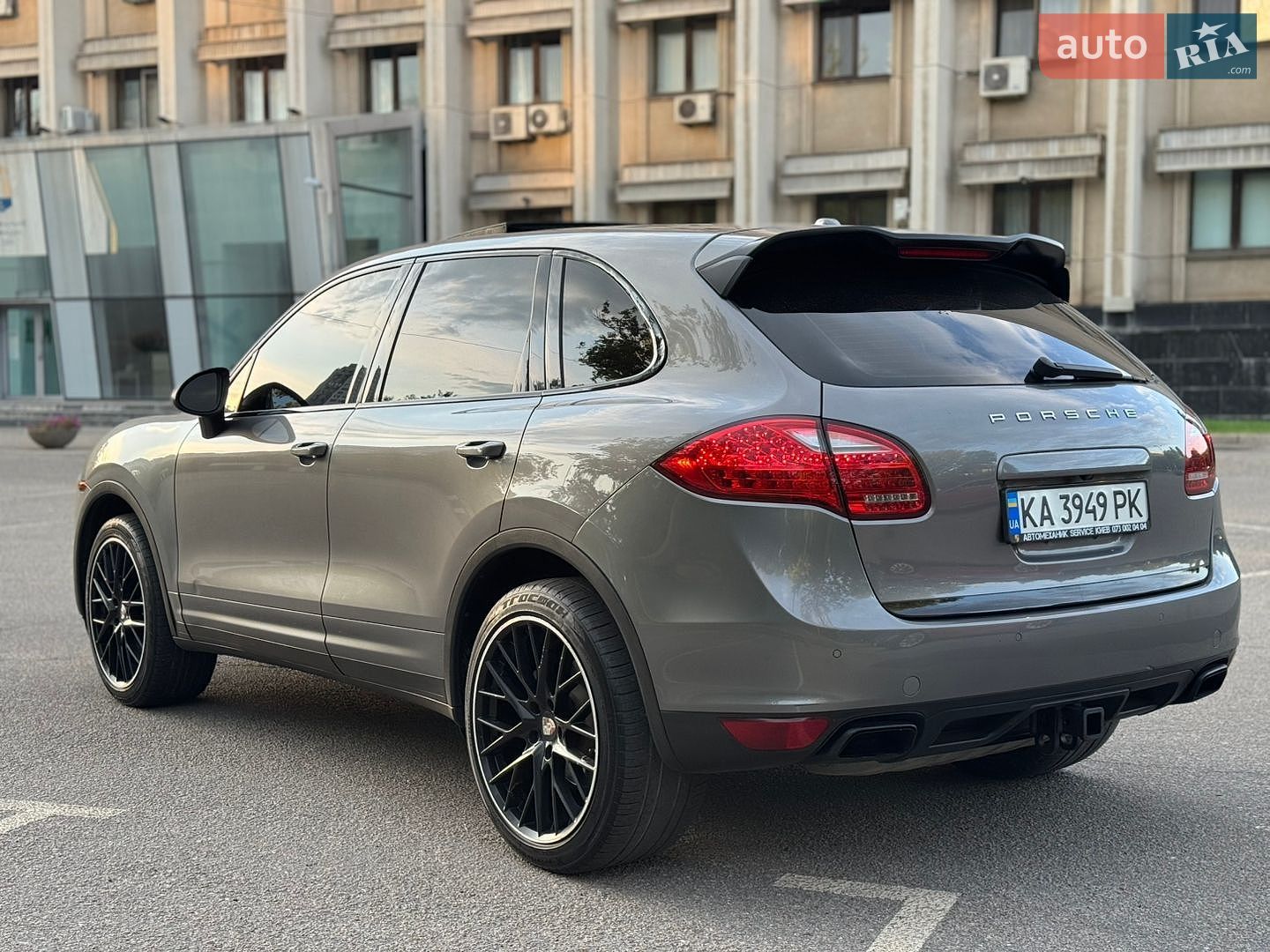 Porsche Cayenne 2013 VIN WP1AA2A20ELA01733 фото оголошення 12 з 66