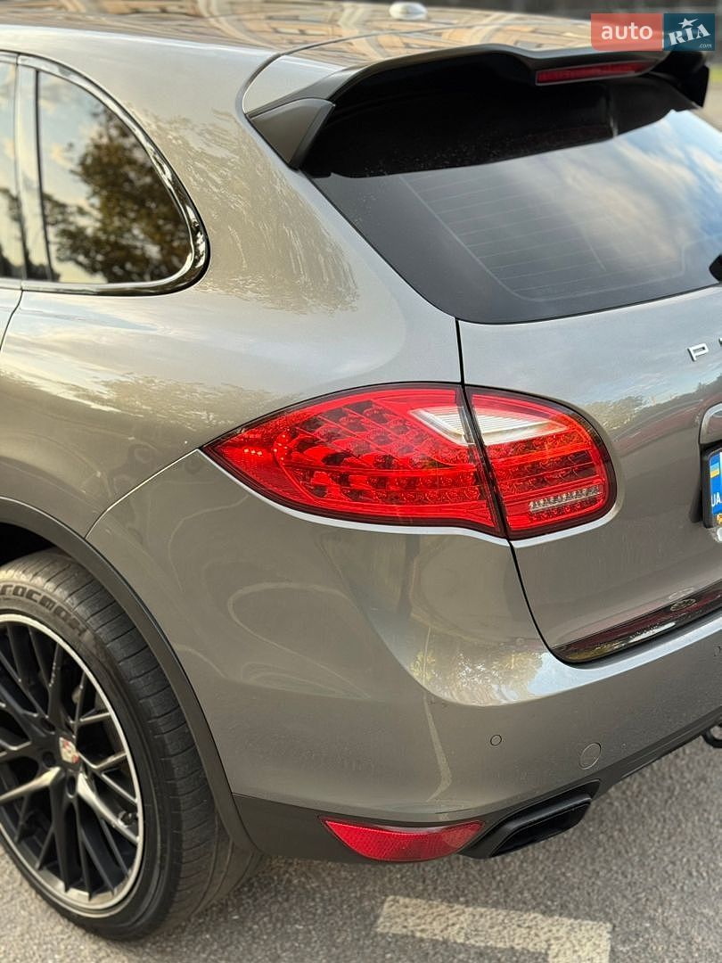 Porsche Cayenne 2013 VIN WP1AA2A20ELA01733 фото оголошення 21 з 66