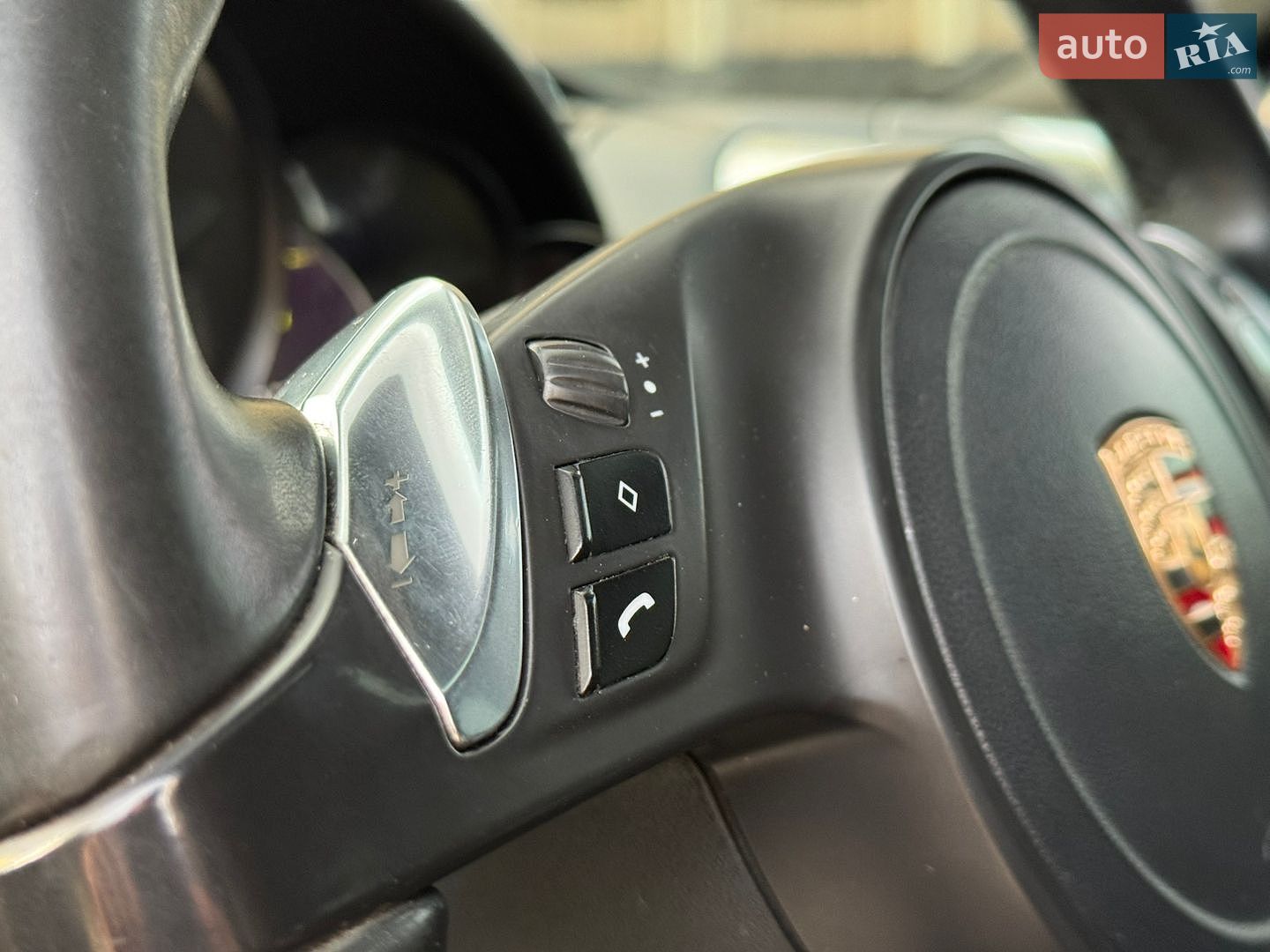 Porsche Cayenne 2013 VIN WP1AA2A20ELA01733 фото оголошення 42 з 66