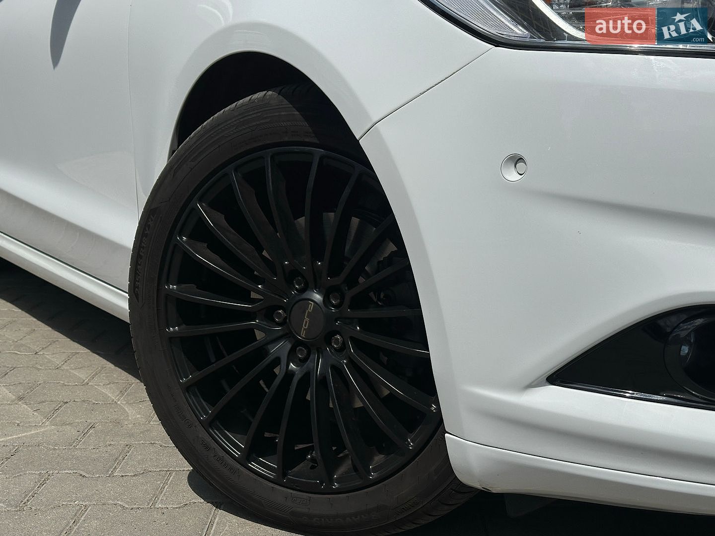 Ford Fusion 2016 VIN 3FA6P0H73GR335809 фото оголошення 4 з 27