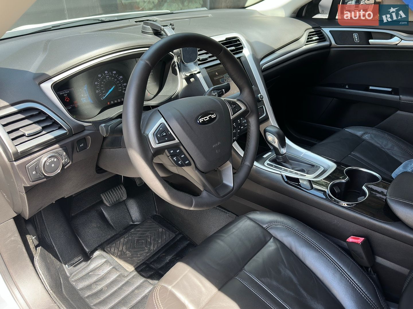 Ford Fusion 2016 VIN 3FA6P0H73GR335809 фото оголошення 12 з 27