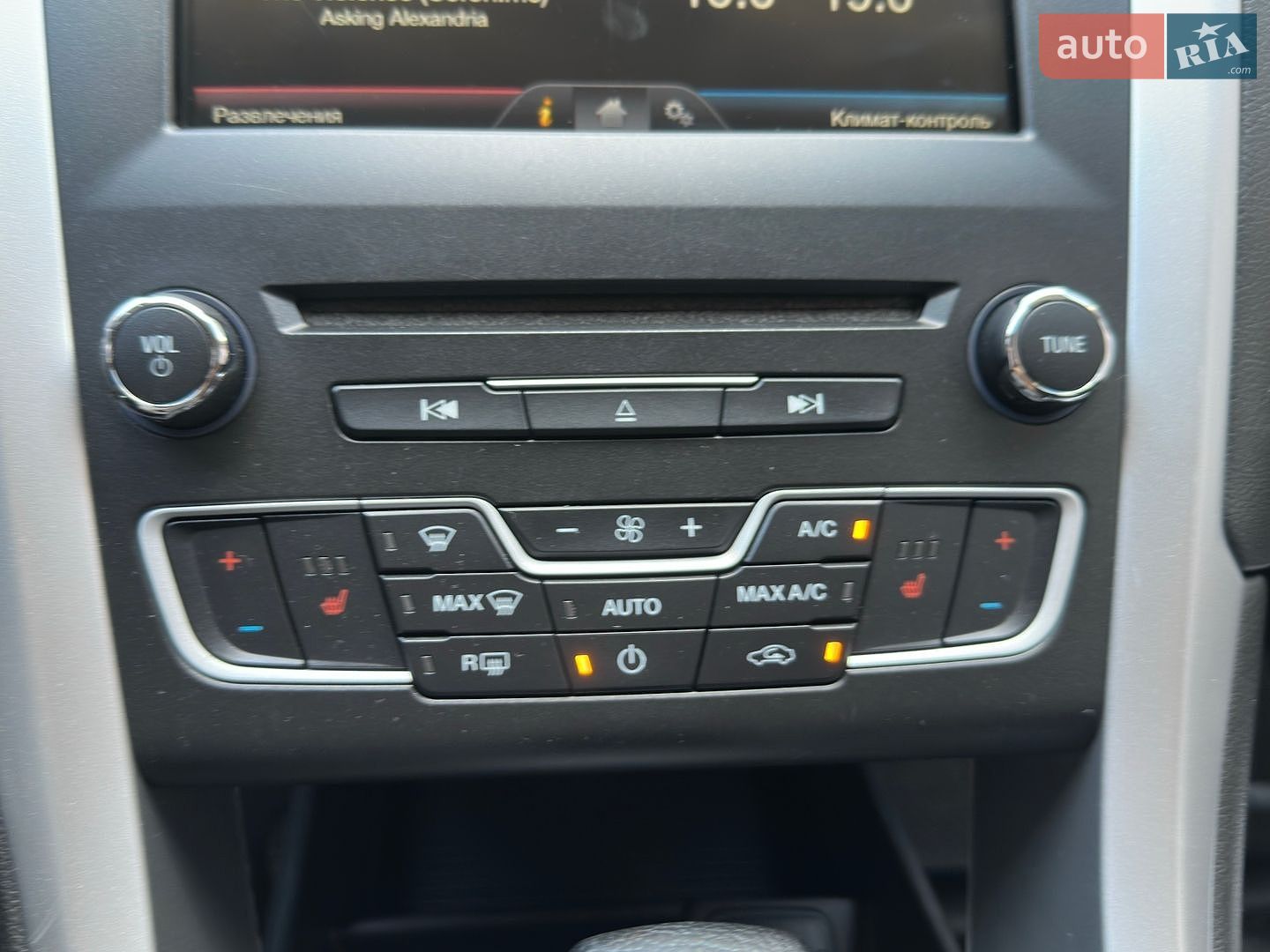 Ford Fusion 2016 VIN 3FA6P0H73GR335809 фото оголошення 21 з 27