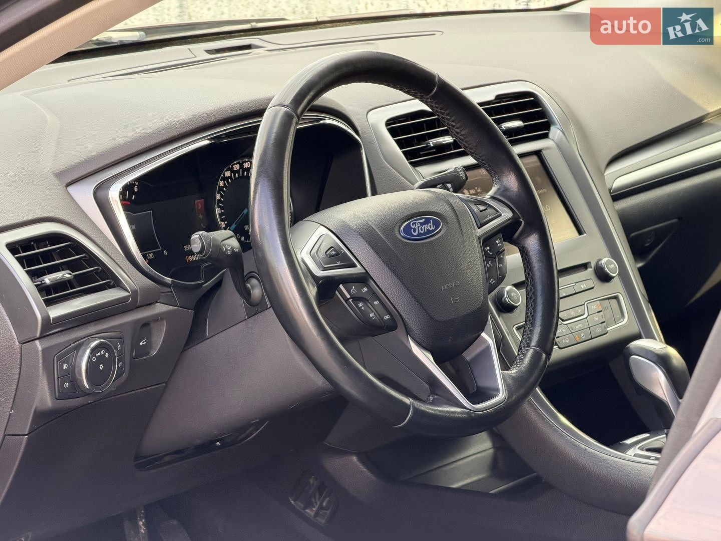 FORD MONDEO 2015 VIN WF0FXXWPCFFD54631 фото оголошення 25 з 36