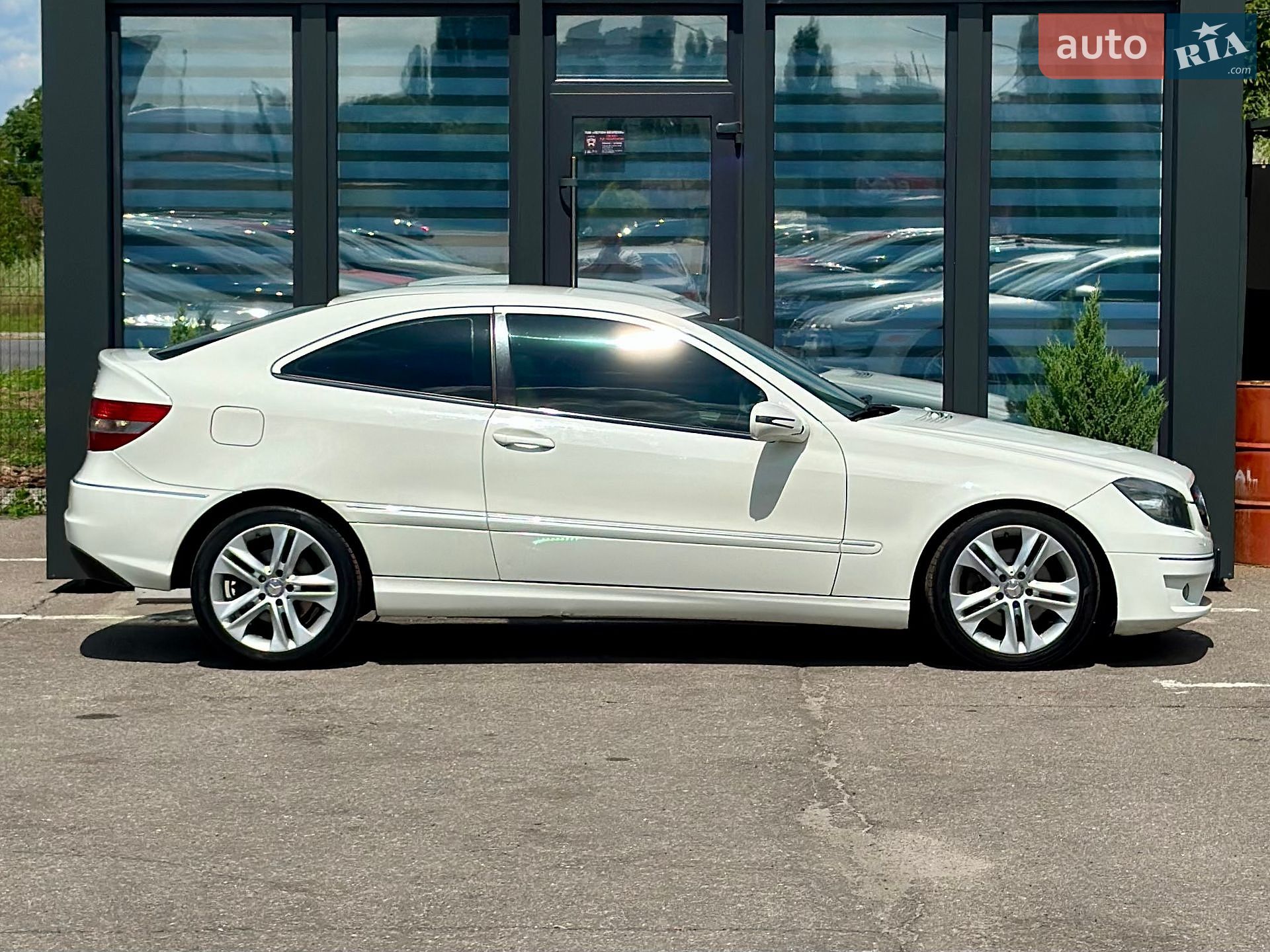Mercedes-Benz CLC-Class 2009 VIN WDB2037411E061147 фото оголошення 6 з 55