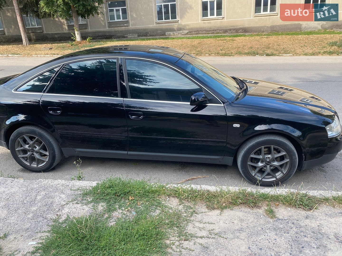 Audi A6 2002 VIN WAUZZZ4BX2N120646 фото оголошення 2 з 12