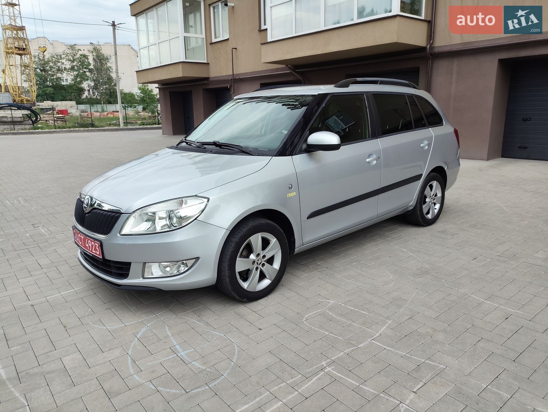 Skoda Fabia 2013 VIN TMBJM65J7D3125952 фото оголошення 3 з 45