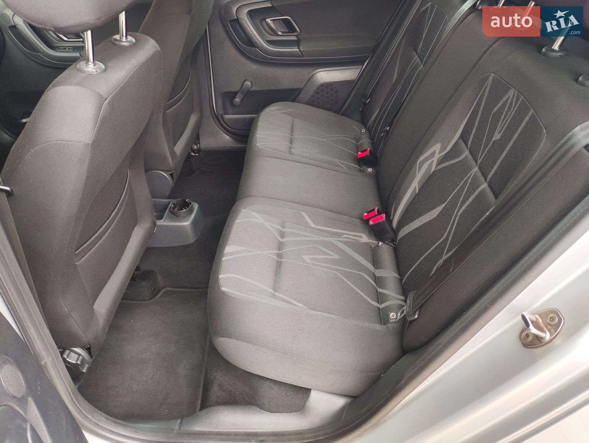 Skoda Fabia 2013 VIN TMBJM65J7D3125952 фото оголошення 17 з 45