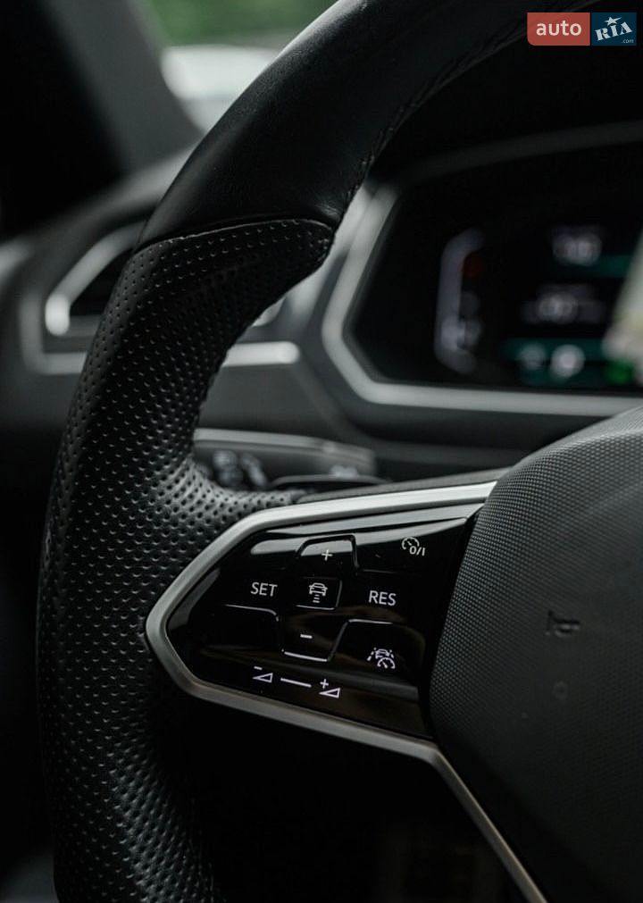Volkswagen Tiguan 2020 VIN WVGZZZ5NZMW502054 фото оголошення 21 з 31