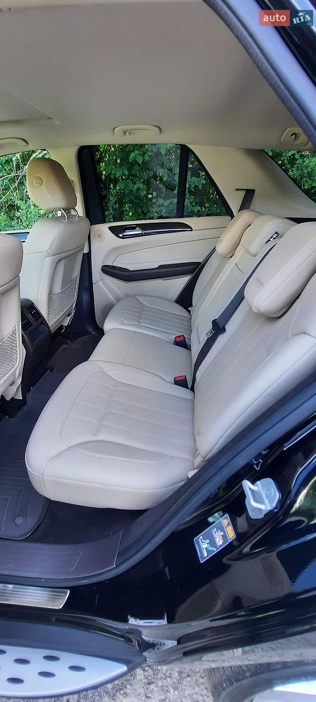 Mercedes-Benz GLE-Class 2017 VIN 4JGDA5HB9HA909860 фото оголошення 85 з 133