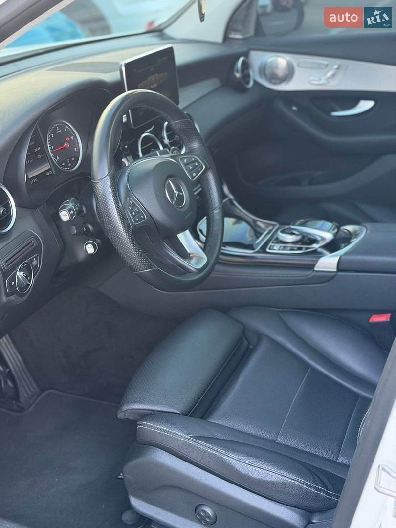 Mercedes-Benz GLC-Class 2016 VIN WDC0G0FB5HF136258 фото оголошення 18 з 30