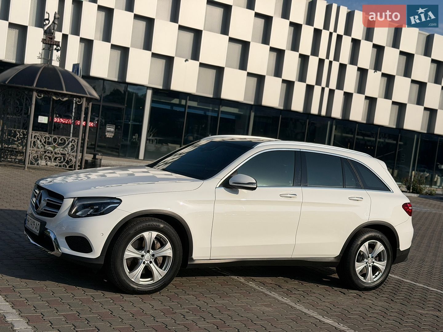 Mercedes-Benz GLC-Class 2016 VIN WDC0G0FB5HF136258 фото оголошення 3 з 30
