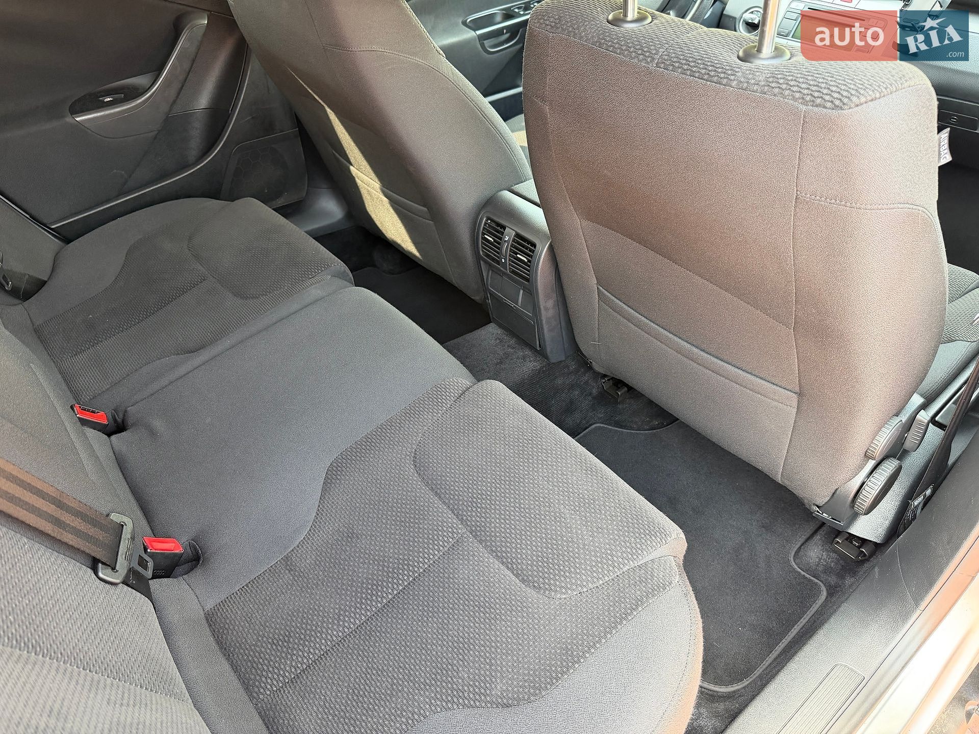 Volkswagen Passat 2006 VIN WVWZZZ3CZ6E078917 фото оголошення 28 з 56