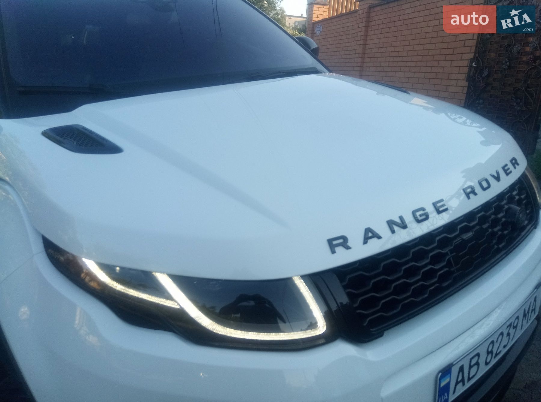 Land Rover Range Rover Evoque 2017 VIN SALVD2BG4HH217332 фото оголошення 23 з 24