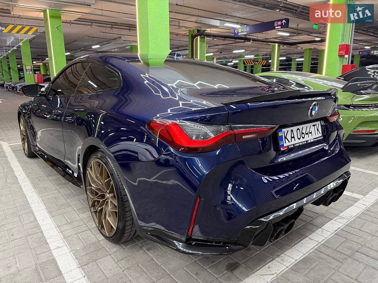BMW 4 Series 2023 VIN WBA13AR00RCP25885 фото оголошення 2 з 10