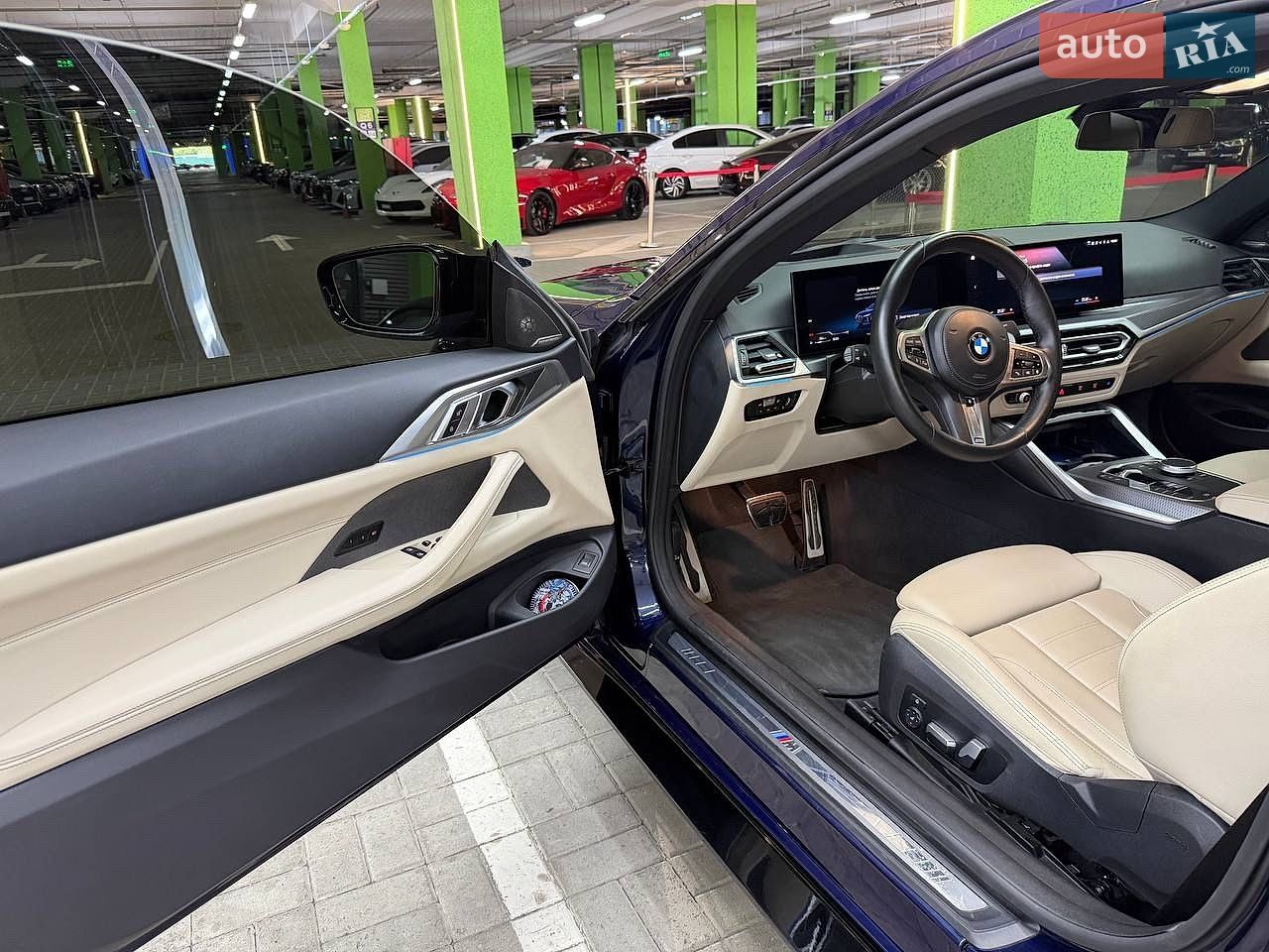BMW 4 Series 2023 VIN WBA13AR00RCP25885 фото оголошення 7 з 10