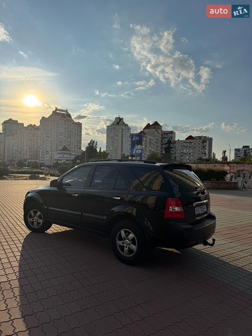 Kia Sorento 2008 VIN KNAJC521885840809 фото оголошення 4 з 10