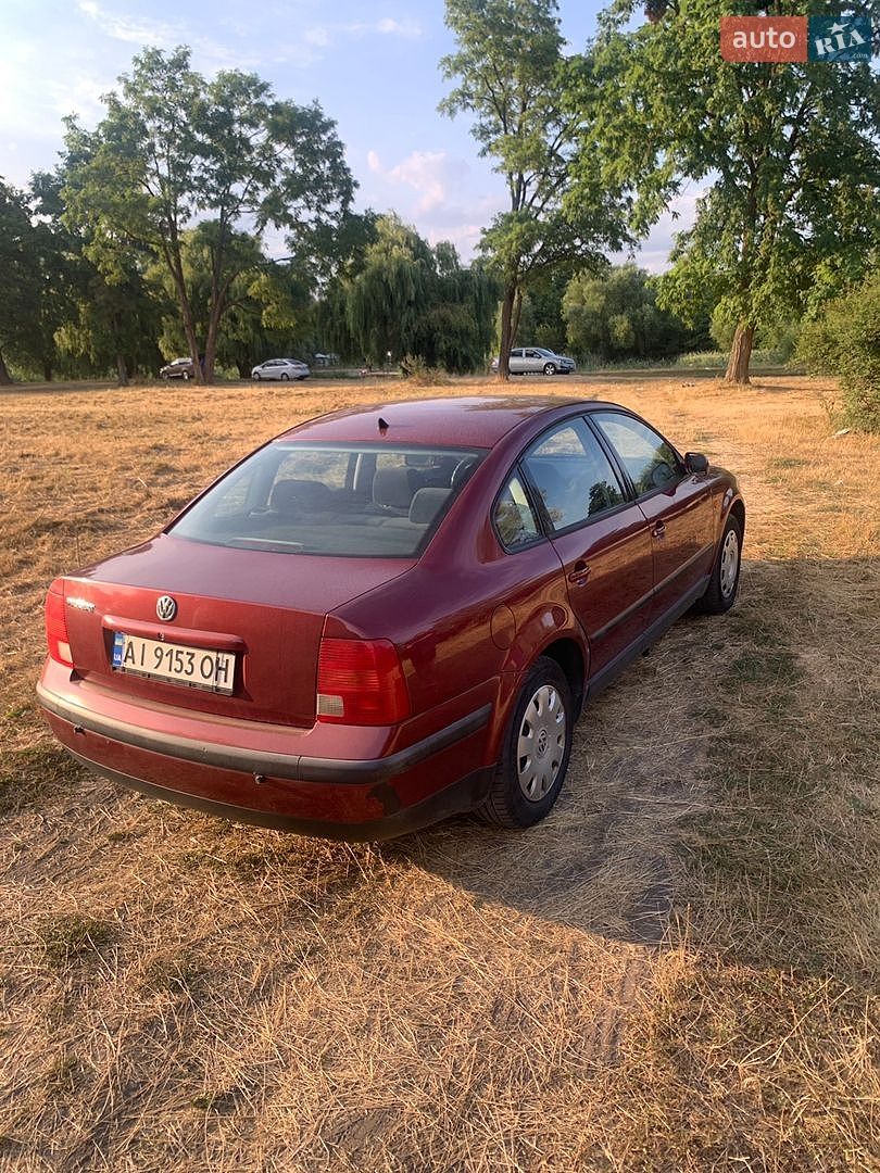 Volkswagen Passat 1997 VIN WVWZZZ3BZWP281883 фото оголошення 5 з 14