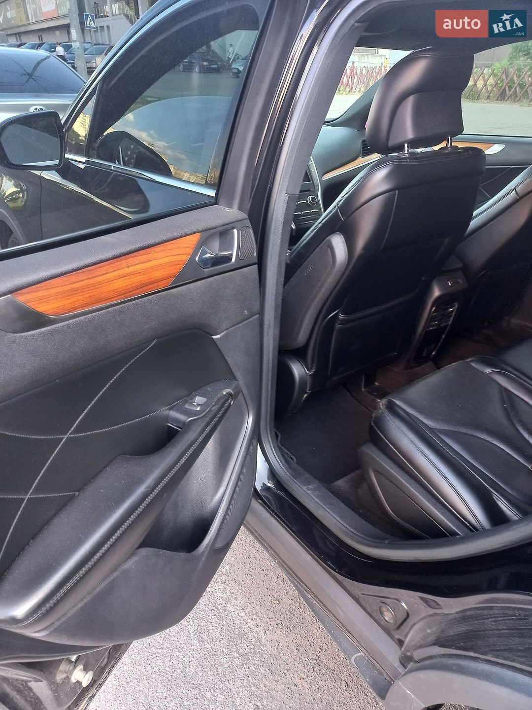 Lincoln MKC 2014 VIN 5LMCJ1A96FUJ10350 фото оголошення 6 з 26