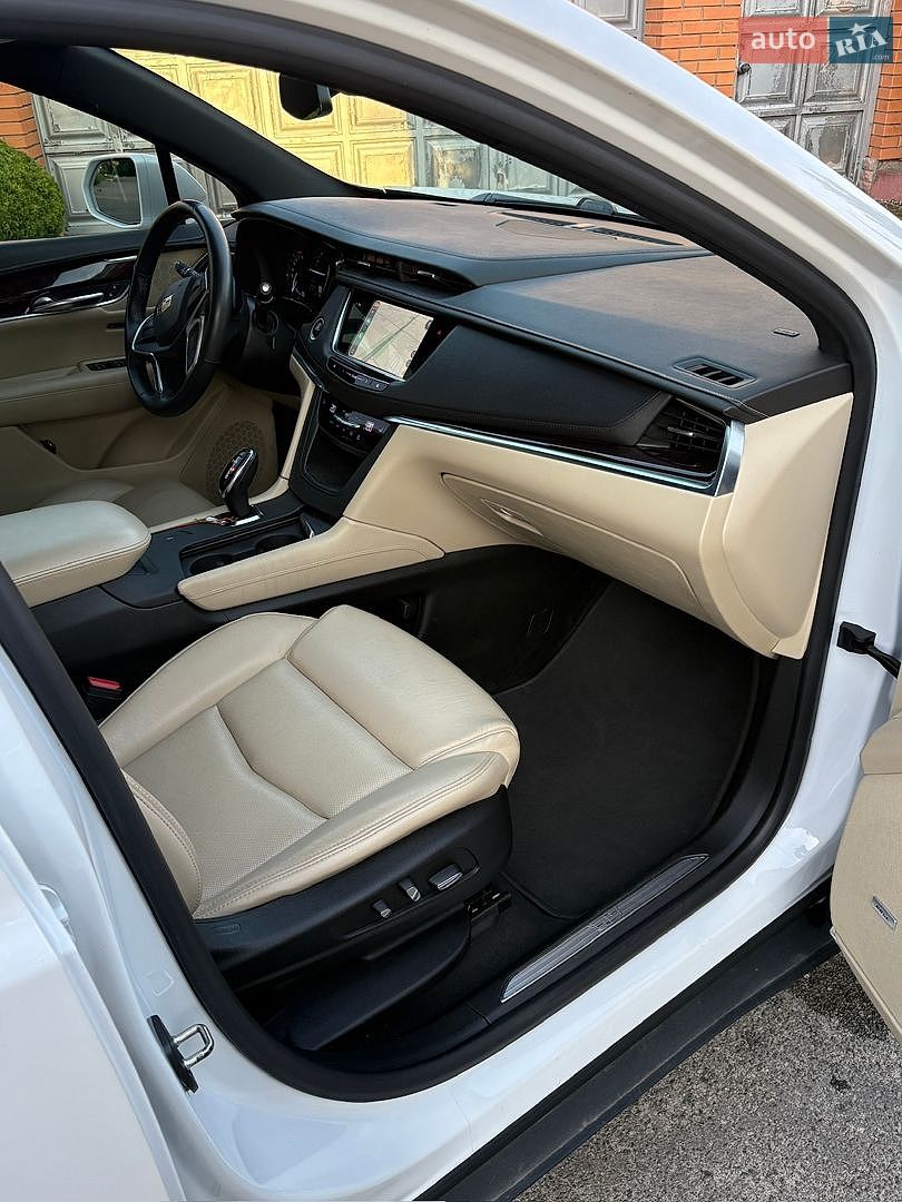 Cadillac XT5 2017 VIN 1GYKNBRS0HZ276772 фото оголошення 11 з 15