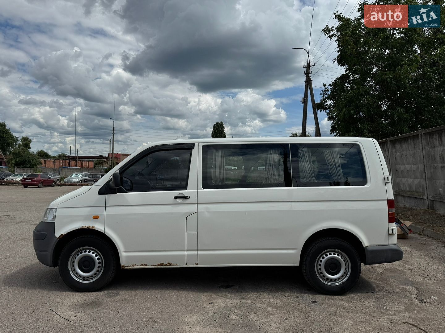 Volkswagen Transporter 2004 VIN WV1ZZZ7HZ4H078992 фото оголошення 3 з 14