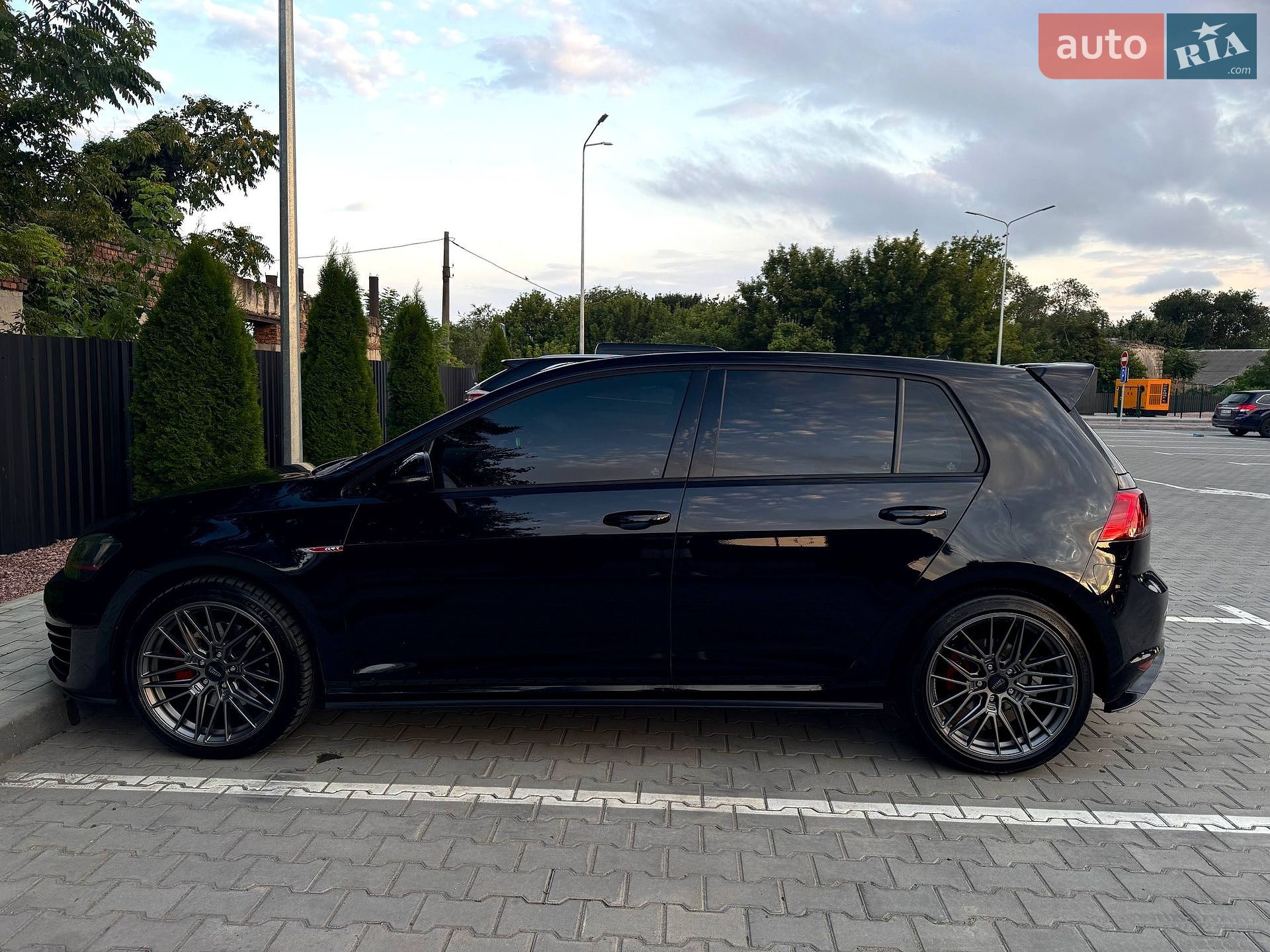 Volkswagen Golf GTI 2015 VIN 3VW4T7AU7FM104829 фото оголошення 15 з 17