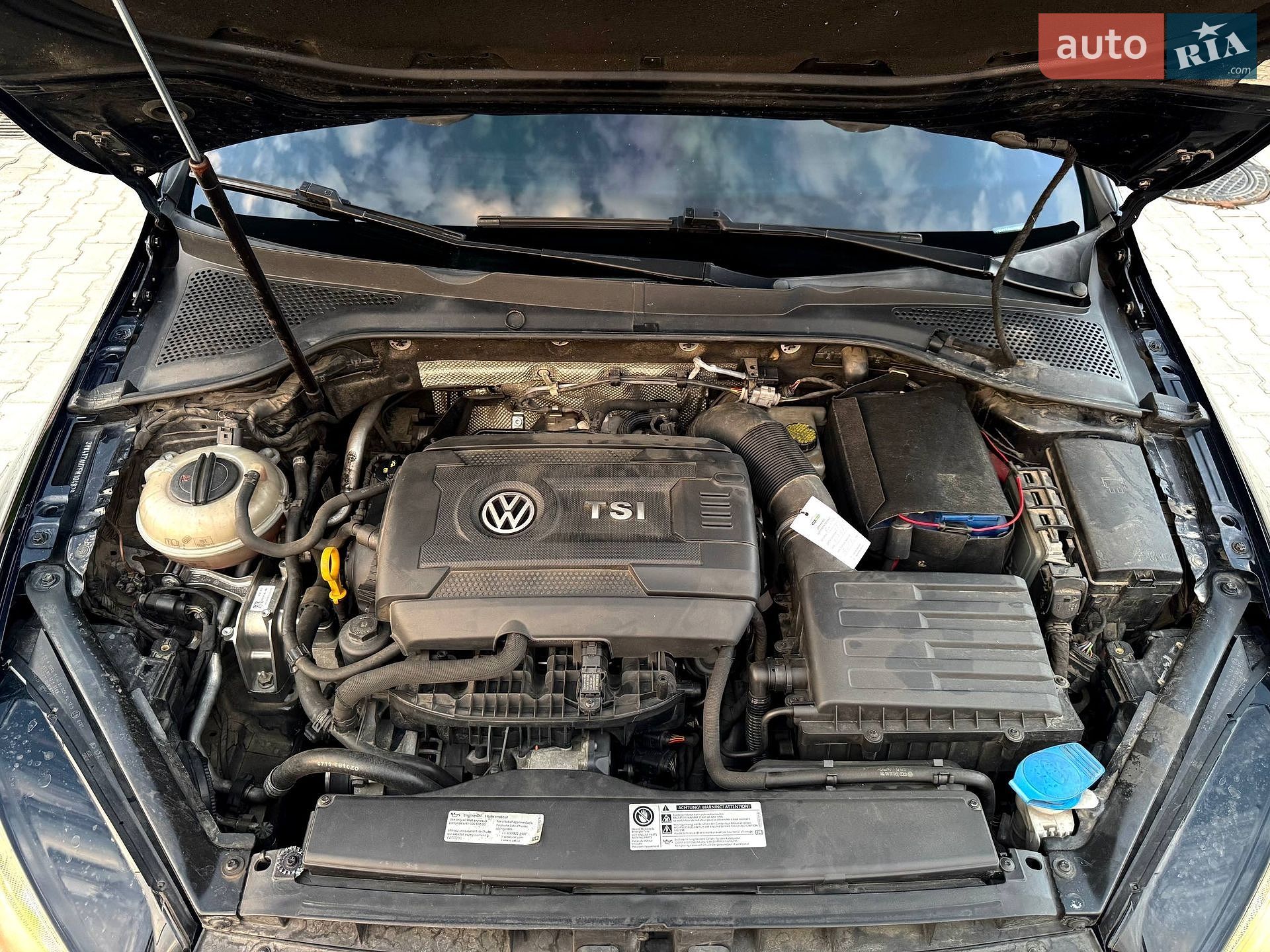 Volkswagen Golf GTI 2015 VIN 3VW4T7AU7FM104829 фото оголошення 3 з 17