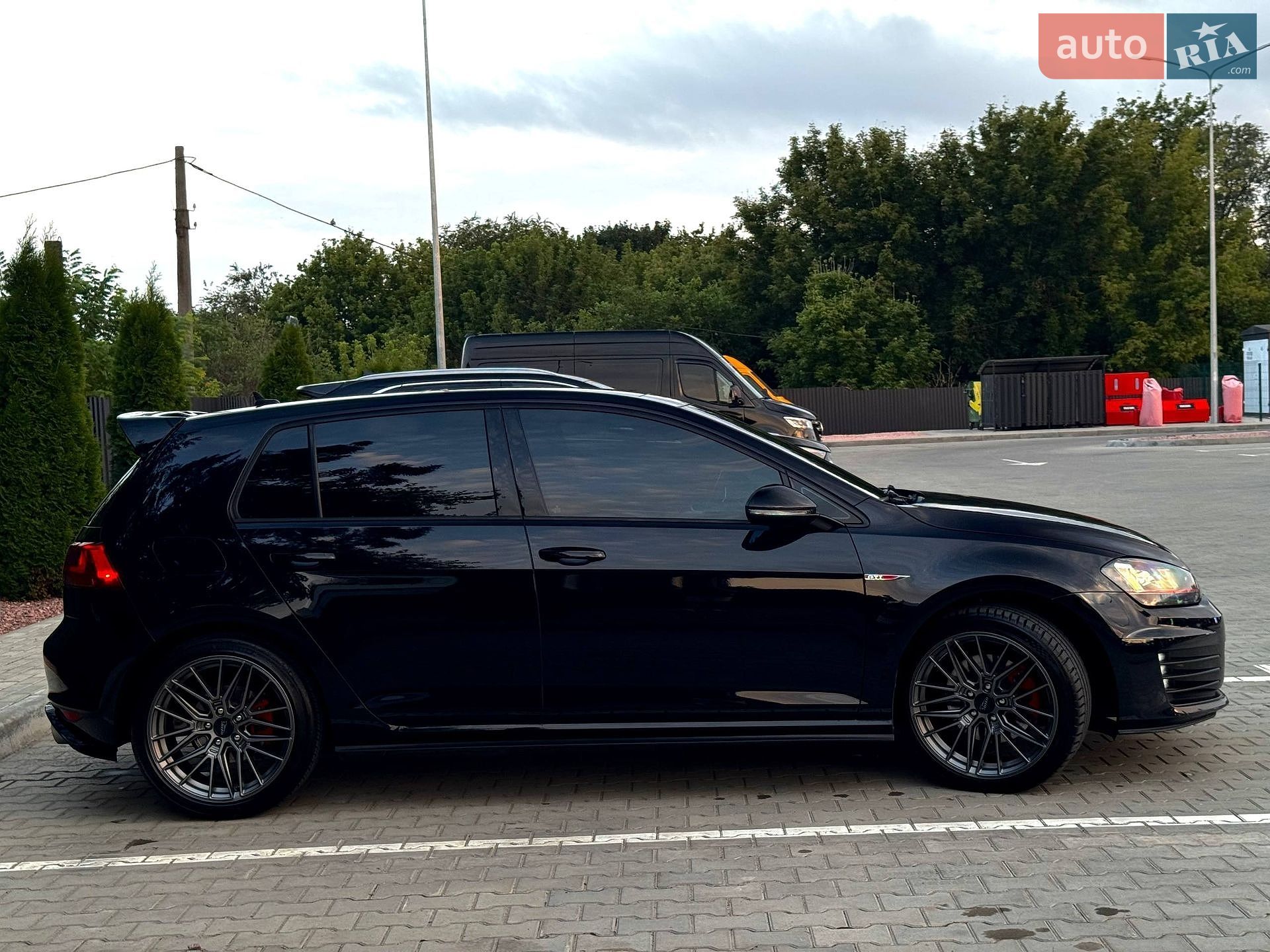 Volkswagen Golf GTI 2015 VIN 3VW4T7AU7FM104829 фото оголошення 4 з 17