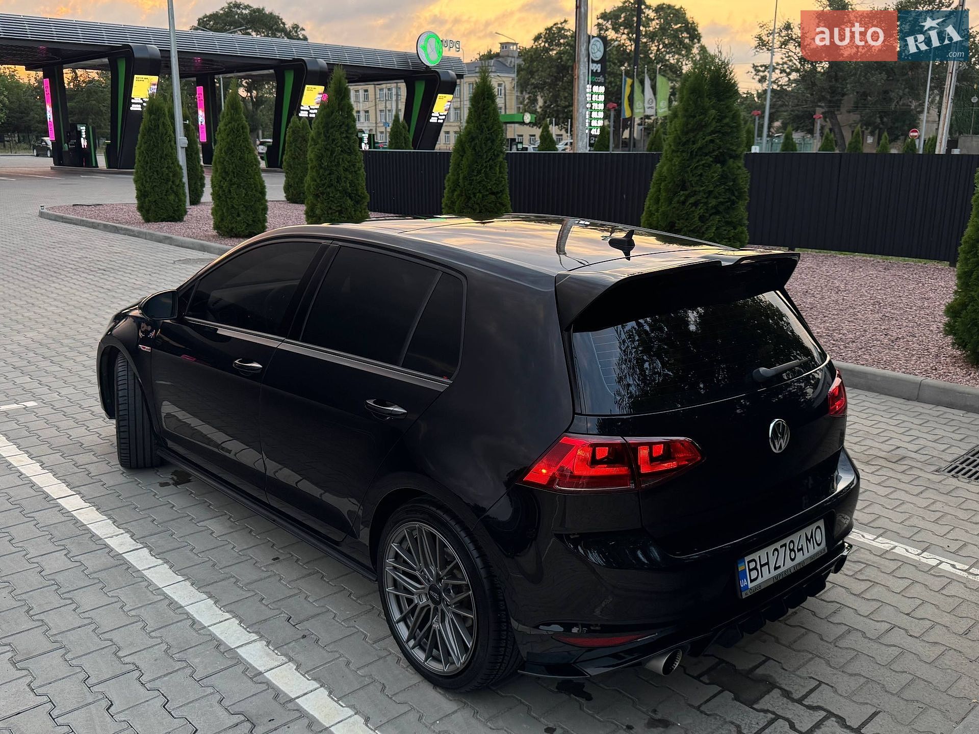 Volkswagen Golf GTI 2015 VIN 3VW4T7AU7FM104829 фото оголошення 13 з 17