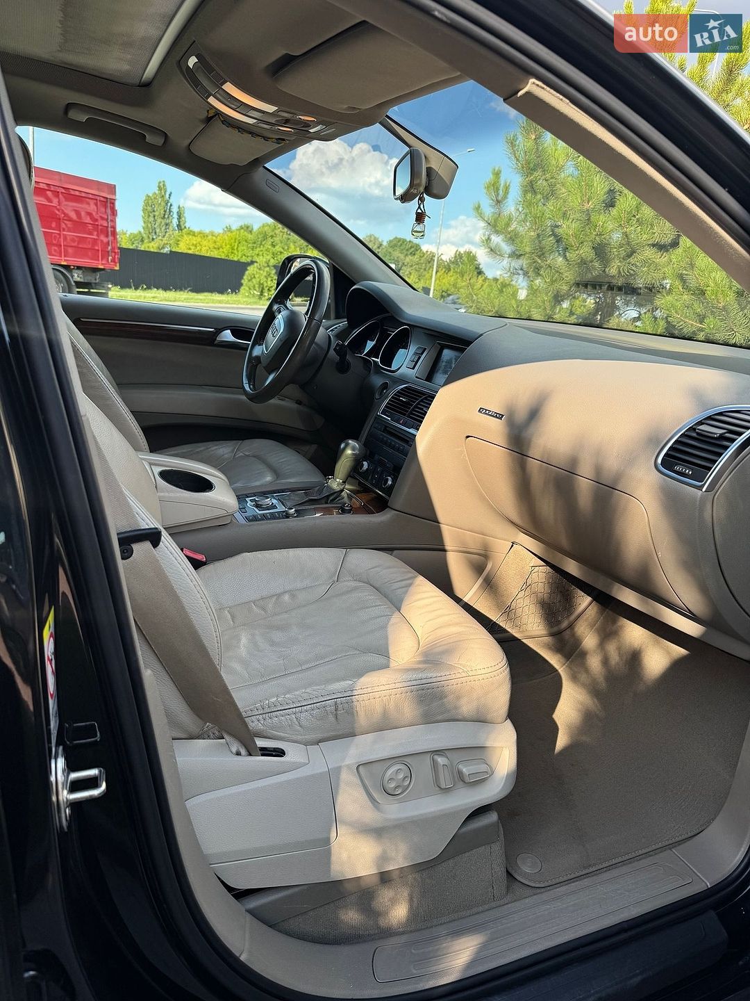 Audi Q7 2007 VIN WAUZZZ4L38D004843 фото оголошення 21 з 25