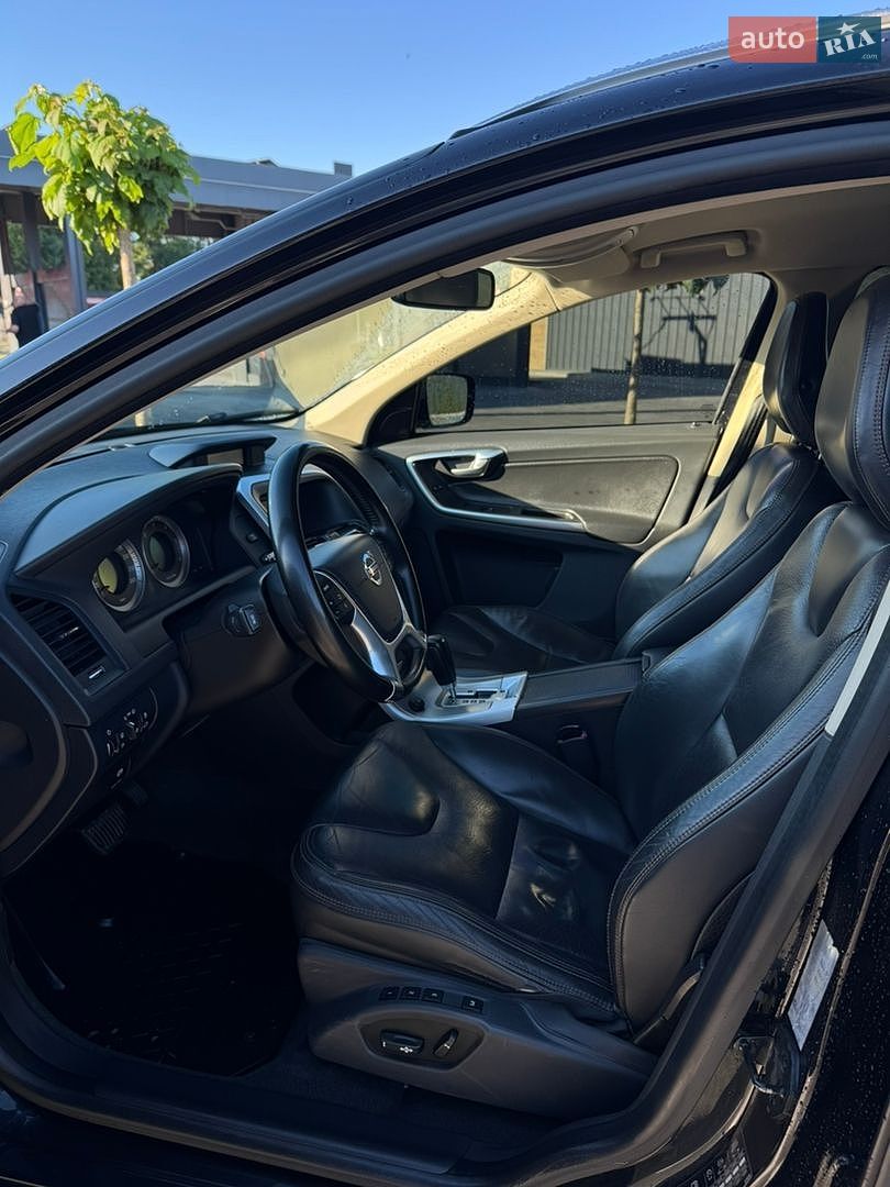 Volvo Xc60 2010 VIN YV1DZ7046A2095128 фото оголошення 10 з 10