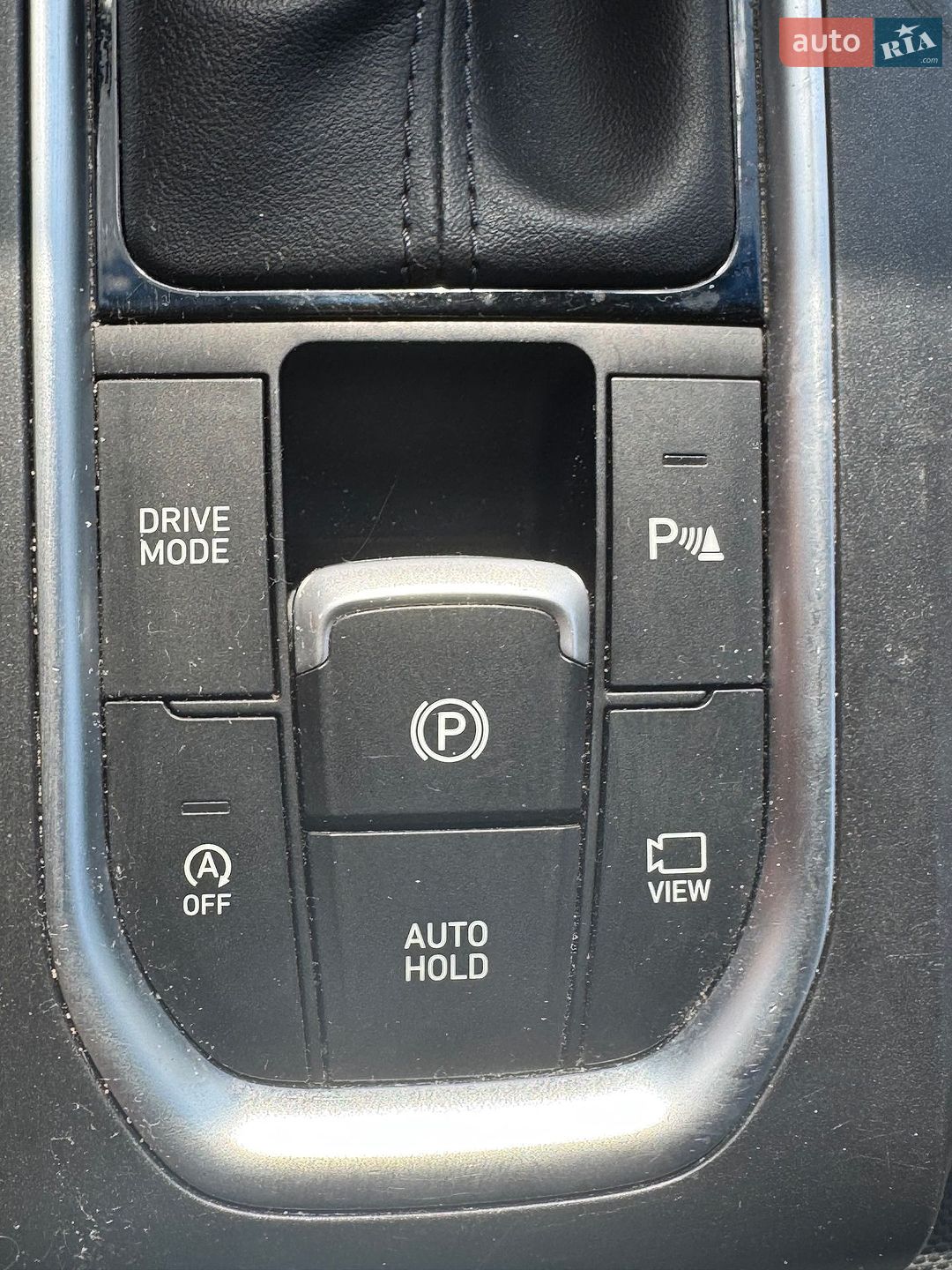 Hyundai Santa FE 2018 VIN KMHS281BBKU030399 фото оголошення 19 з 41