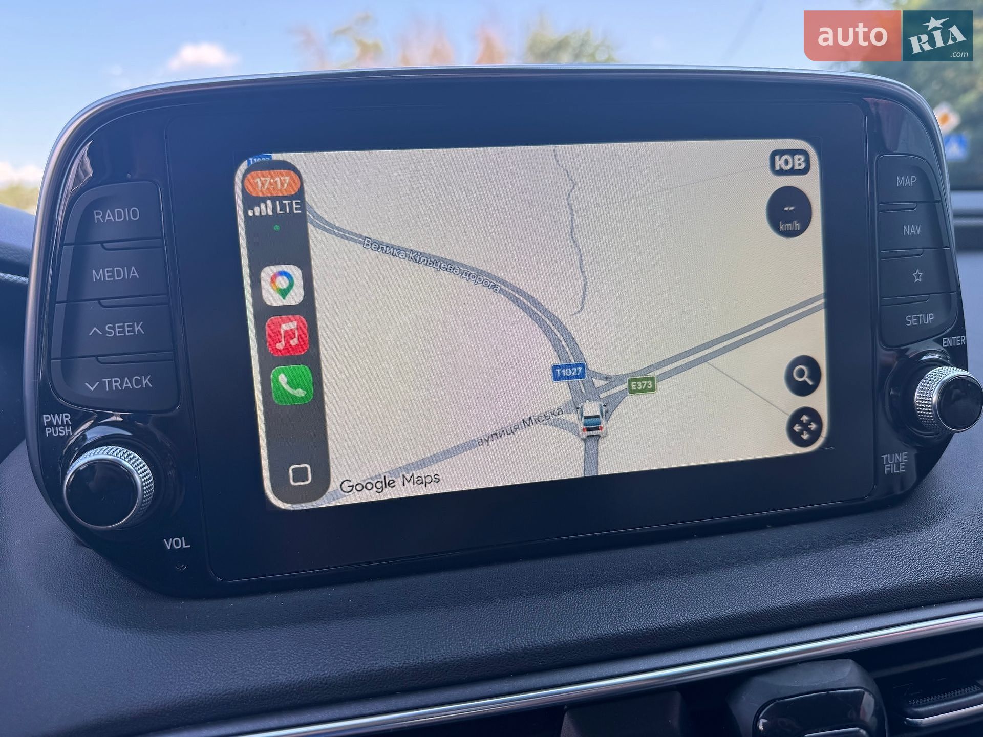 Hyundai Santa FE 2018 VIN KMHS281BBKU030399 фото оголошення 15 з 41