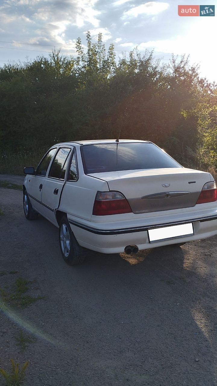 Daewoo Nexia 2008 VIN XWB3L31CD8A275537 фото оголошення 2 з 28