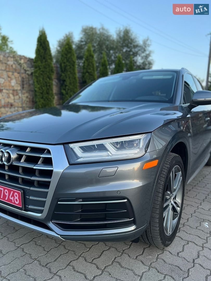 Audi Q5 2018 VIN WA1BNAFYXJ2205547 фото оголошення 28 з 74