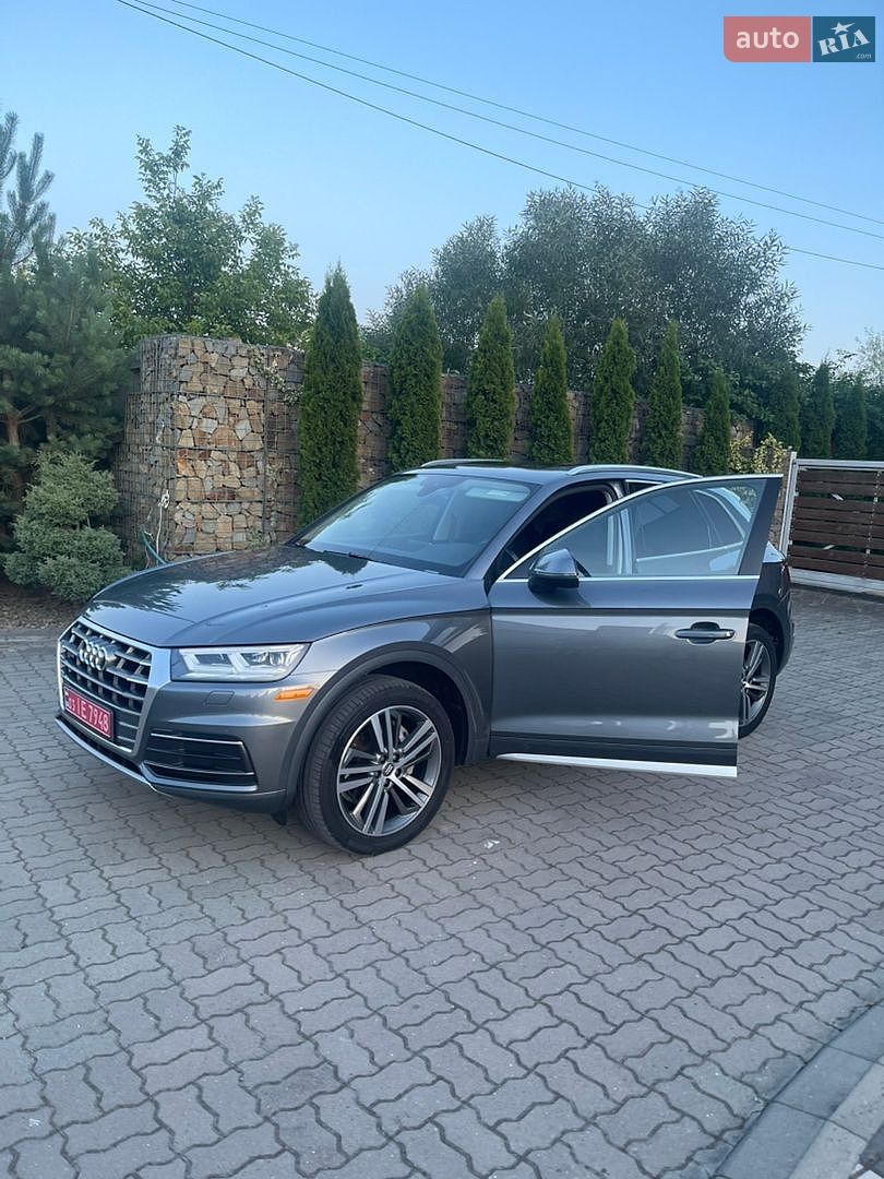 Audi Q5 2018 VIN WA1BNAFYXJ2205547 фото оголошення 31 з 74
