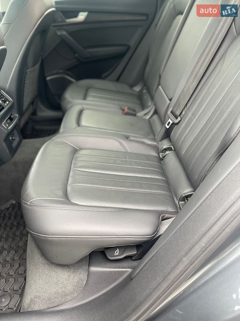 Audi Q5 2018 VIN WA1BNAFYXJ2205547 фото оголошення 39 з 79