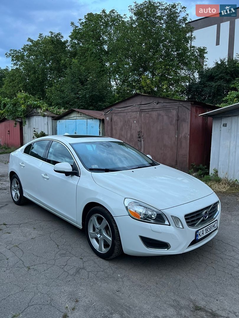 Volvo S60 2012 VIN YV1612FH1D2192081 фото оголошення 2 з 45