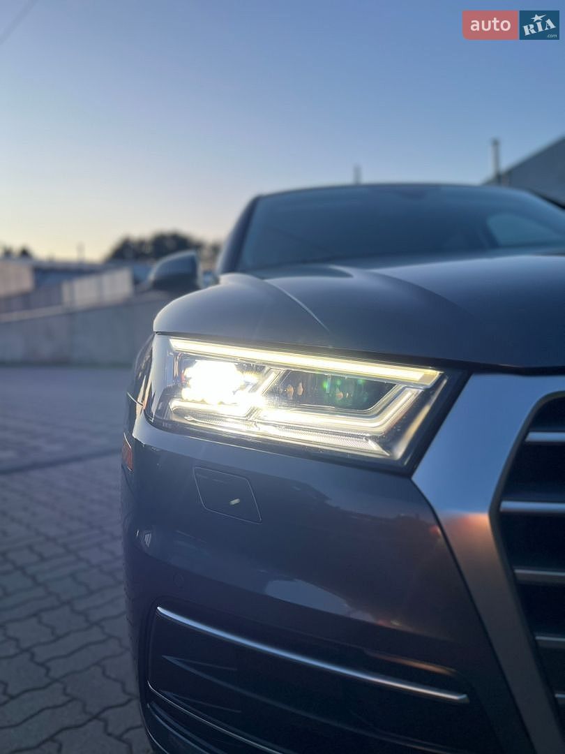 Audi Q5 2018 VIN WA1BNAFYXJ2205547 фото оголошення 49 з 74