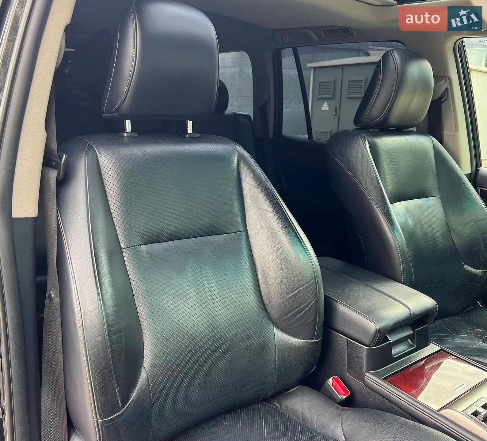 Lexus GX 2011 VIN JTJJM7FX305037484 фото оголошення 26 з 29