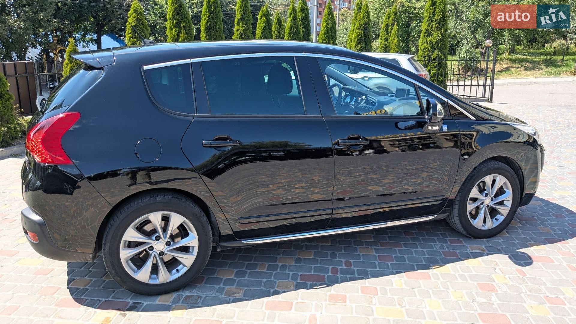 Peugeot 3008 2012 VIN VF3HURHC8BS303503 фото оголошення 5 з 40