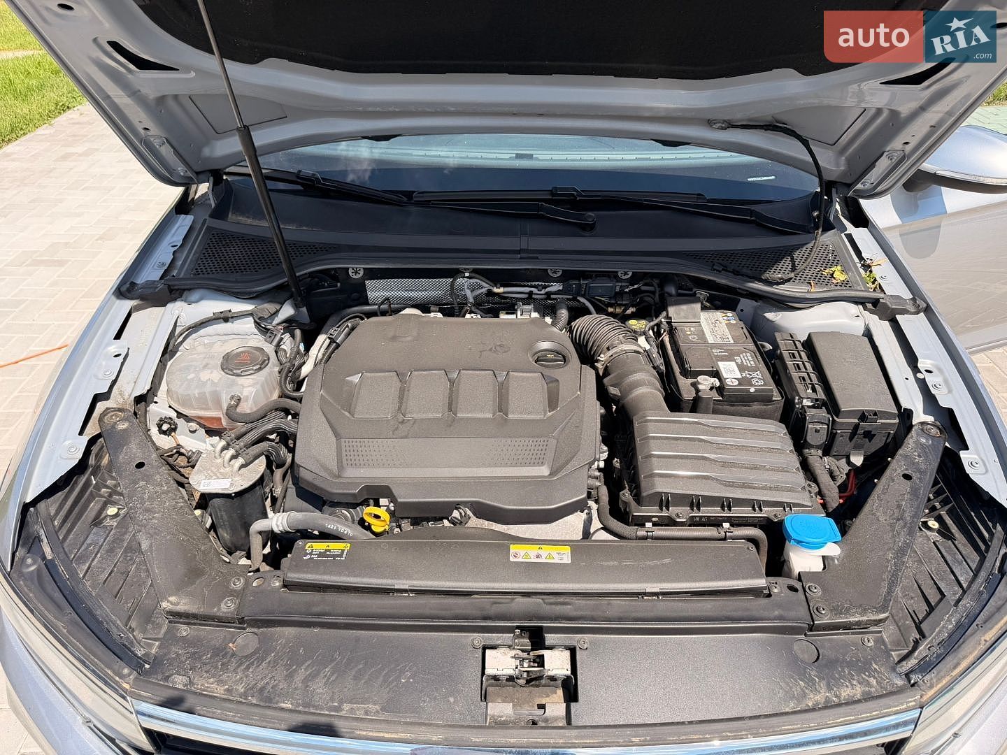 Volkswagen Passat 2020 VIN WVWZZZ3CZME040087 фото оголошення 27 з 30