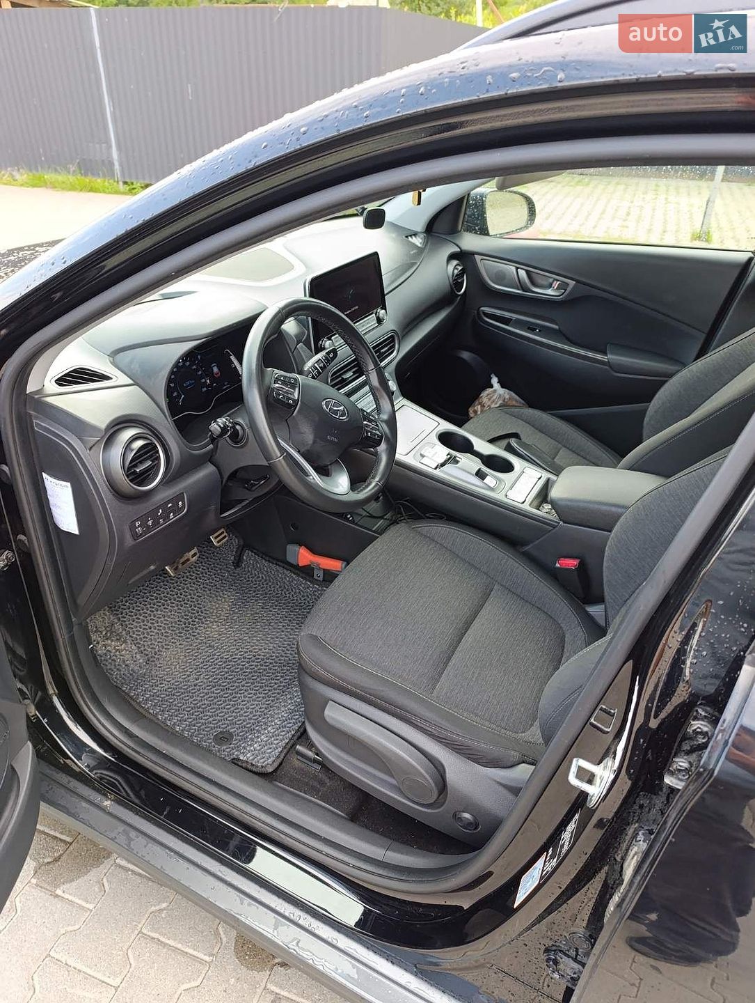 Hyundai Kona 2020 VIN TMAK381GFLJ013324 фото оголошення 17 з 28