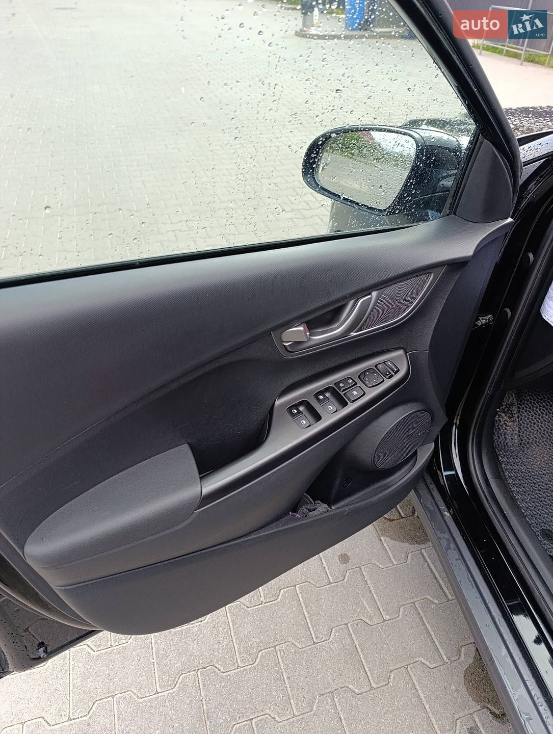 Hyundai Kona 2020 VIN TMAK381GFLJ013324 фото оголошення 19 з 28