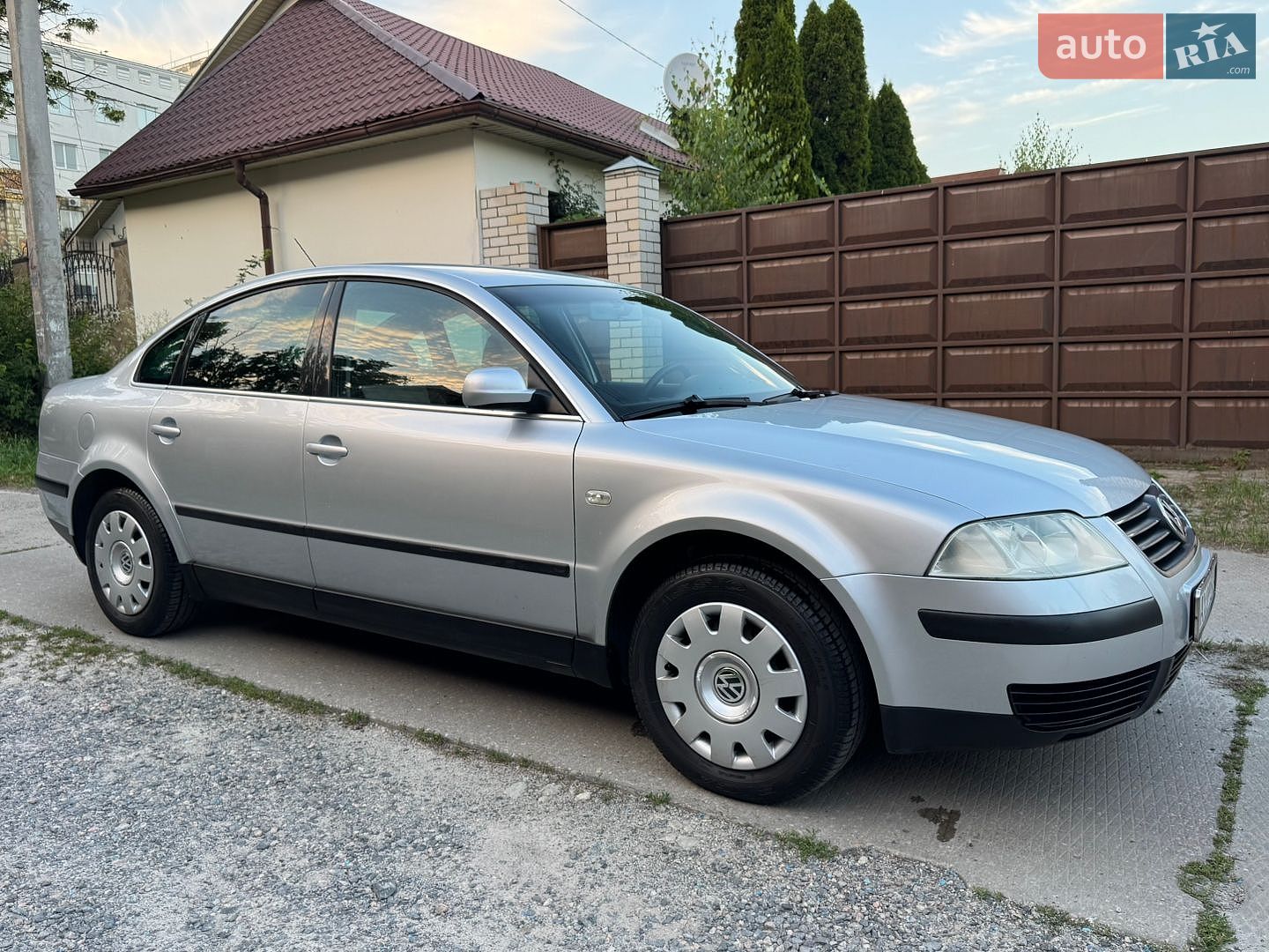 Volkswagen Passat 2002 VIN WVWZZZ3BZ3P031595 фото оголошення 5 з 48