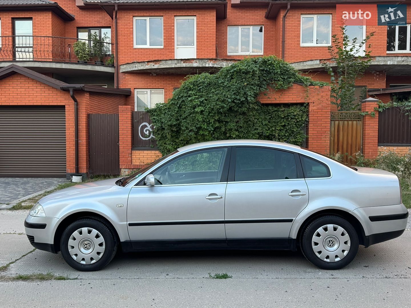 Volkswagen Passat 2002 VIN WVWZZZ3BZ3P031595 фото оголошення 8 з 48