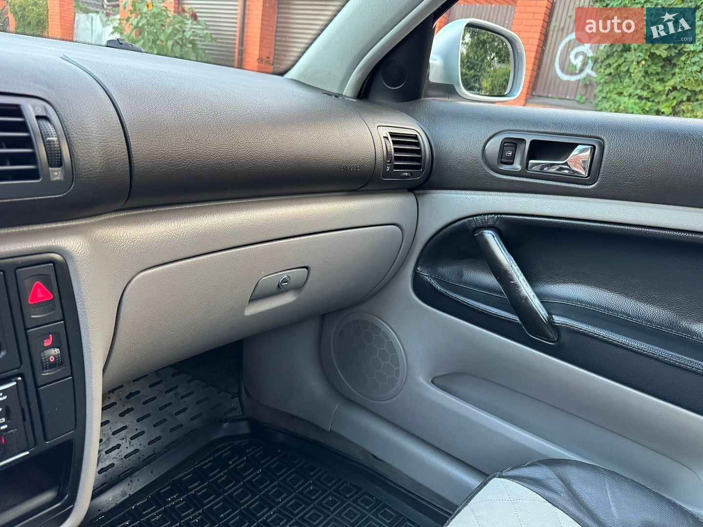Volkswagen Passat 2002 VIN WVWZZZ3BZ3P031595 фото оголошення 19 з 48