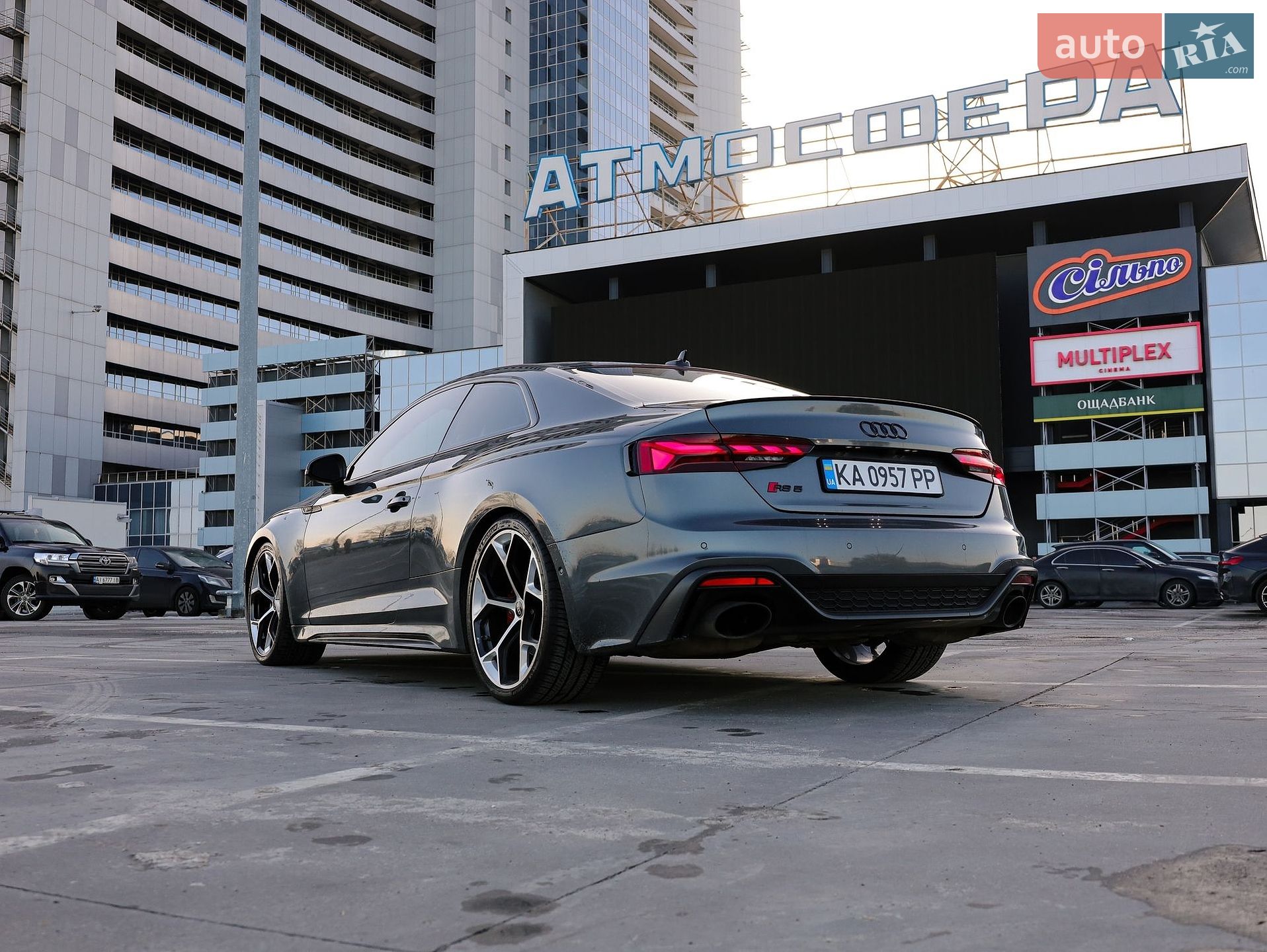 Audi RS5 2023 VIN WUANWAF55PA902356 фото оголошення 4 з 10