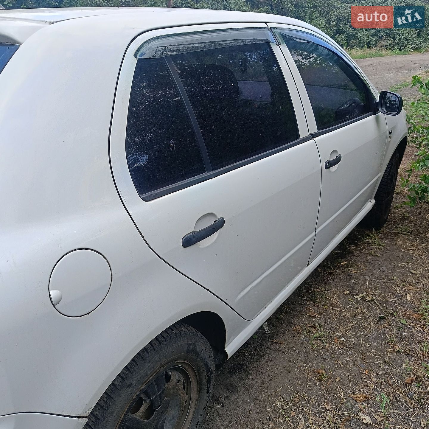Skoda Fabia 2002 VIN TMBPH16Y523560740 фото оголошення 2 з 8