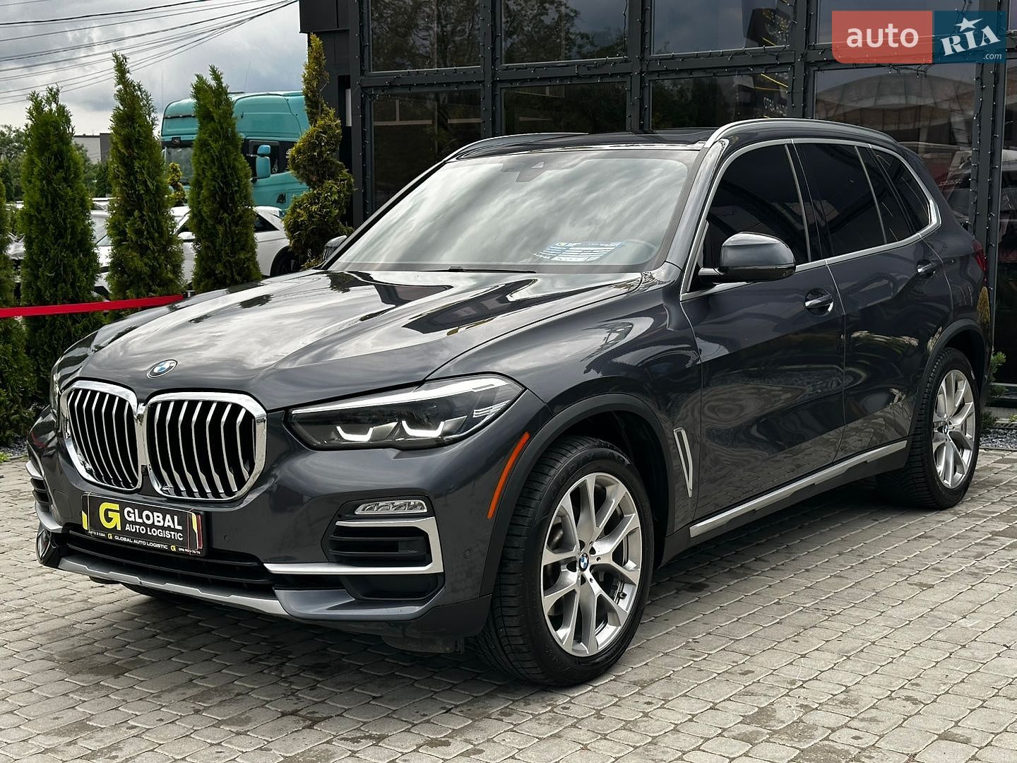 BMW X5 2021 VIN 5UXCR6C08M9G44432 фото оголошення 3 з 28