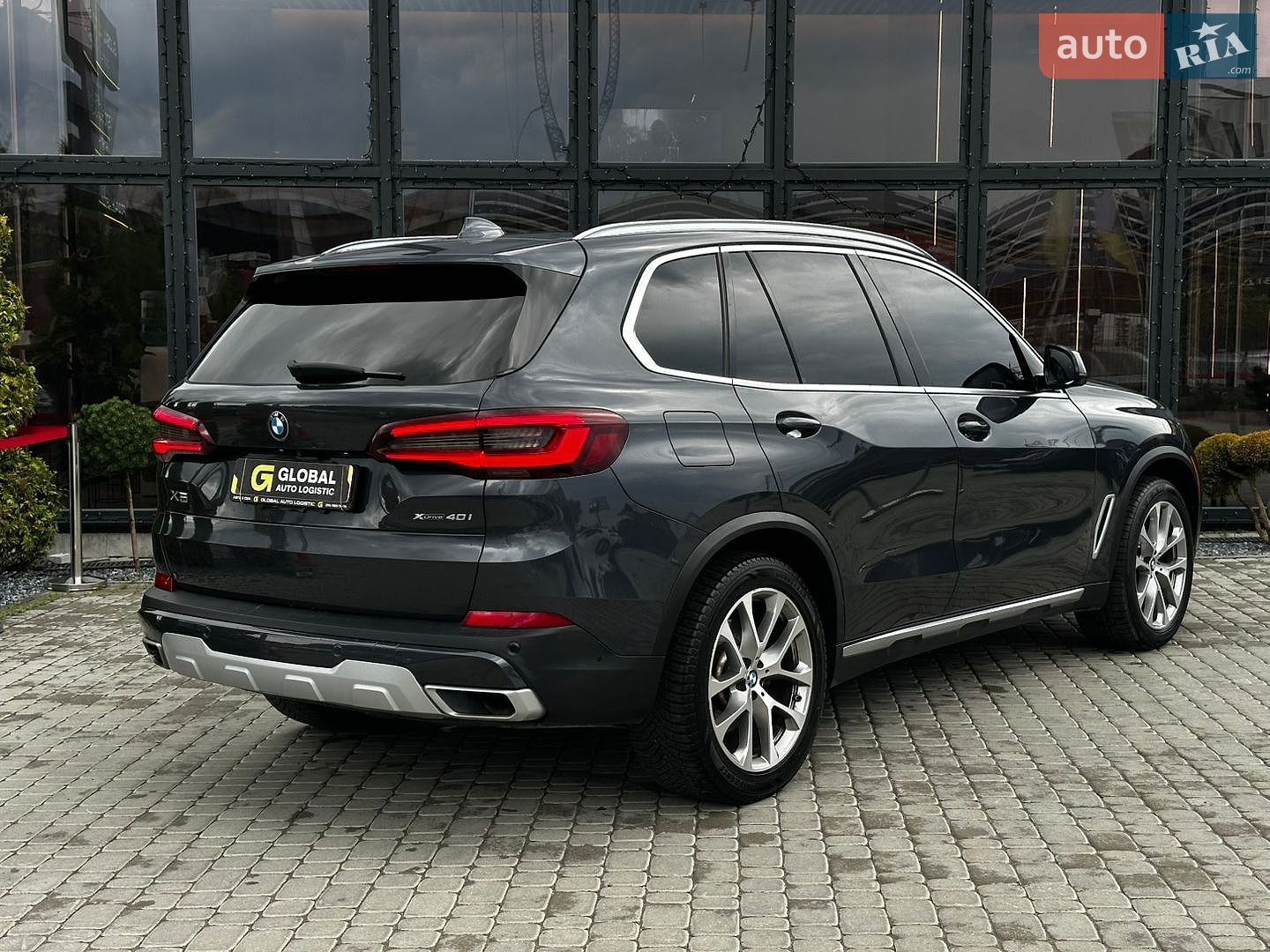 BMW X5 2021 VIN 5UXCR6C08M9G44432 фото оголошення 8 з 28